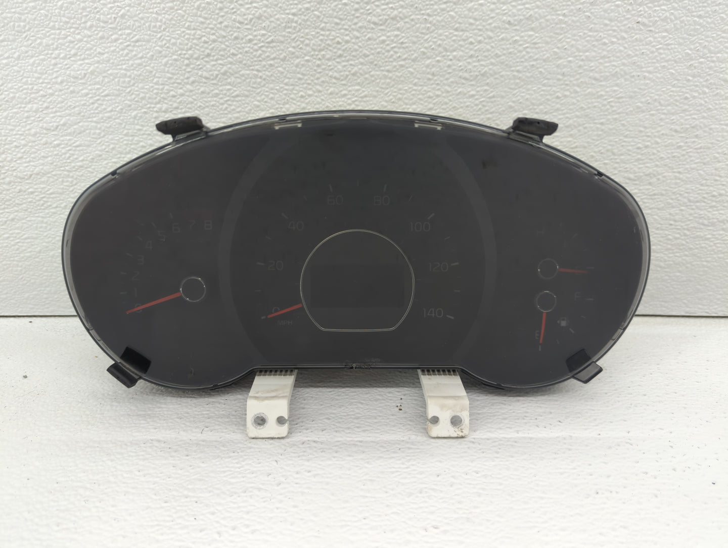 2016 Kia Soul Instrument Cluster Speedometer Gauges P/N:94006-B2630 Fits OEM Used Auto Parts - Oemusedautoparts1.com