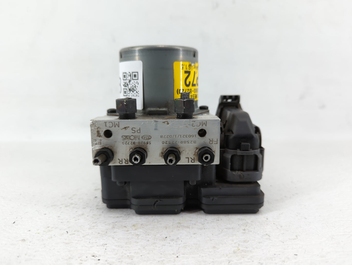 2016 Kia Soul ABS Pump Control Module Replacement P/N:58900-B2720 58920-B2720 Fits OEM Used Auto Parts - Oemusedautoparts1.c