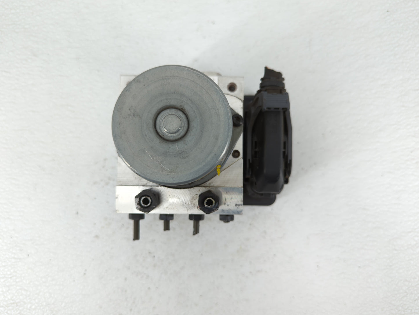 2016 Kia Soul ABS Pump Control Module Replacement P/N:58900-B2720 58920-B2720 Fits OEM Used Auto Parts - Oemusedautoparts1.c