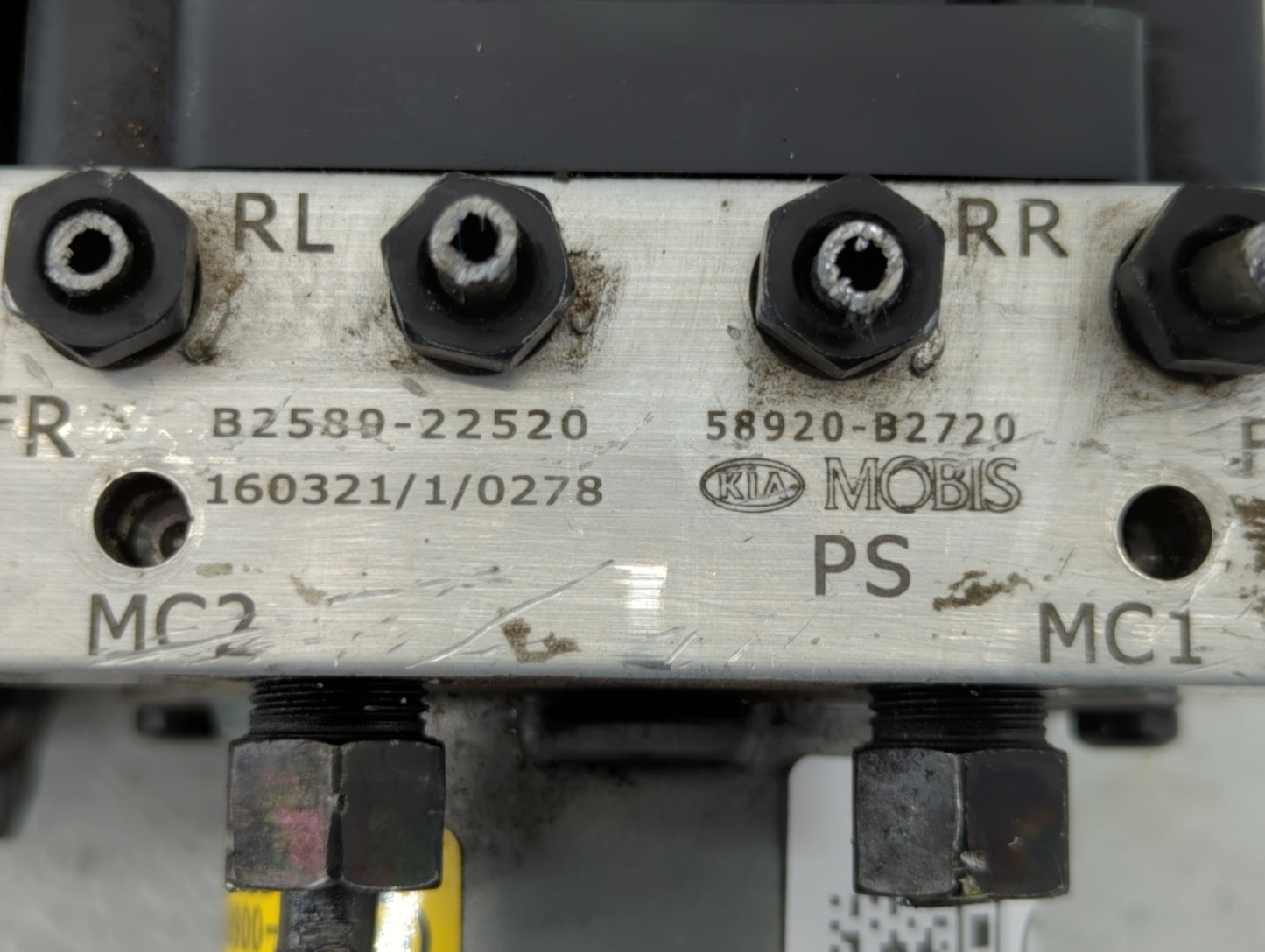 2016 Kia Soul ABS Pump Control Module Replacement P/N:58900-B2720 58920-B2720 Fits OEM Used Auto Parts - Oemusedautoparts1.c