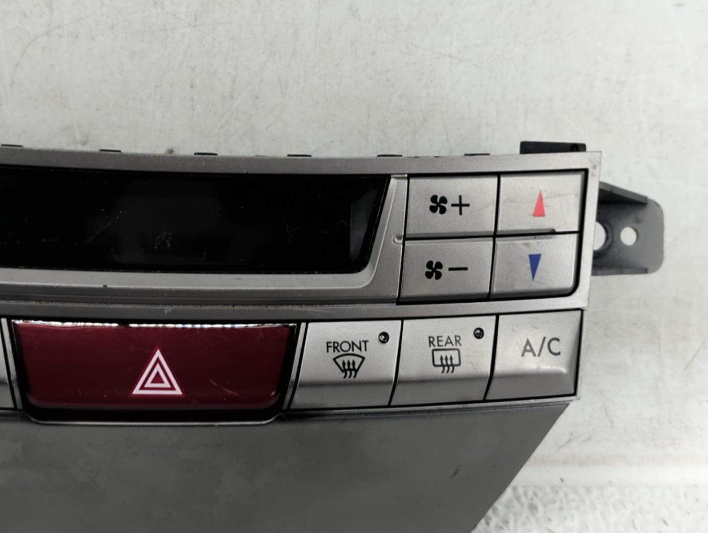 2014-2016 Kia Soul Climate Control Module Temperature AC/Heater Replacement P/N:72311AJ03A Fits Fits 2014 2015 2016 OEM Used