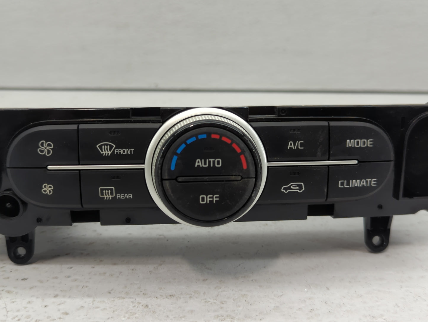 2014-2016 Kia Soul Climate Control Module Temperature AC/Heater Replacement P/N:97250-B2GQ0CA 97250-B2AS1ASB Fits OEM Used A