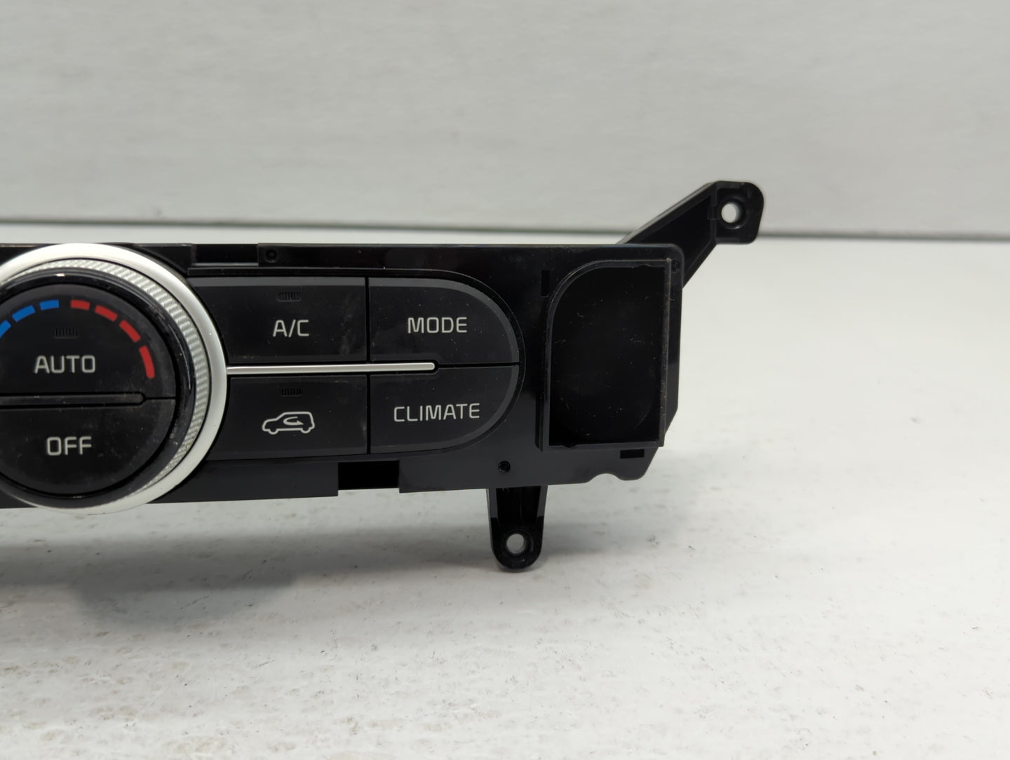2014-2016 Kia Soul Climate Control Module Temperature AC/Heater Replacement P/N:97250-B2GQ0CA 97250-B2AS1ASB Fits OEM Used A