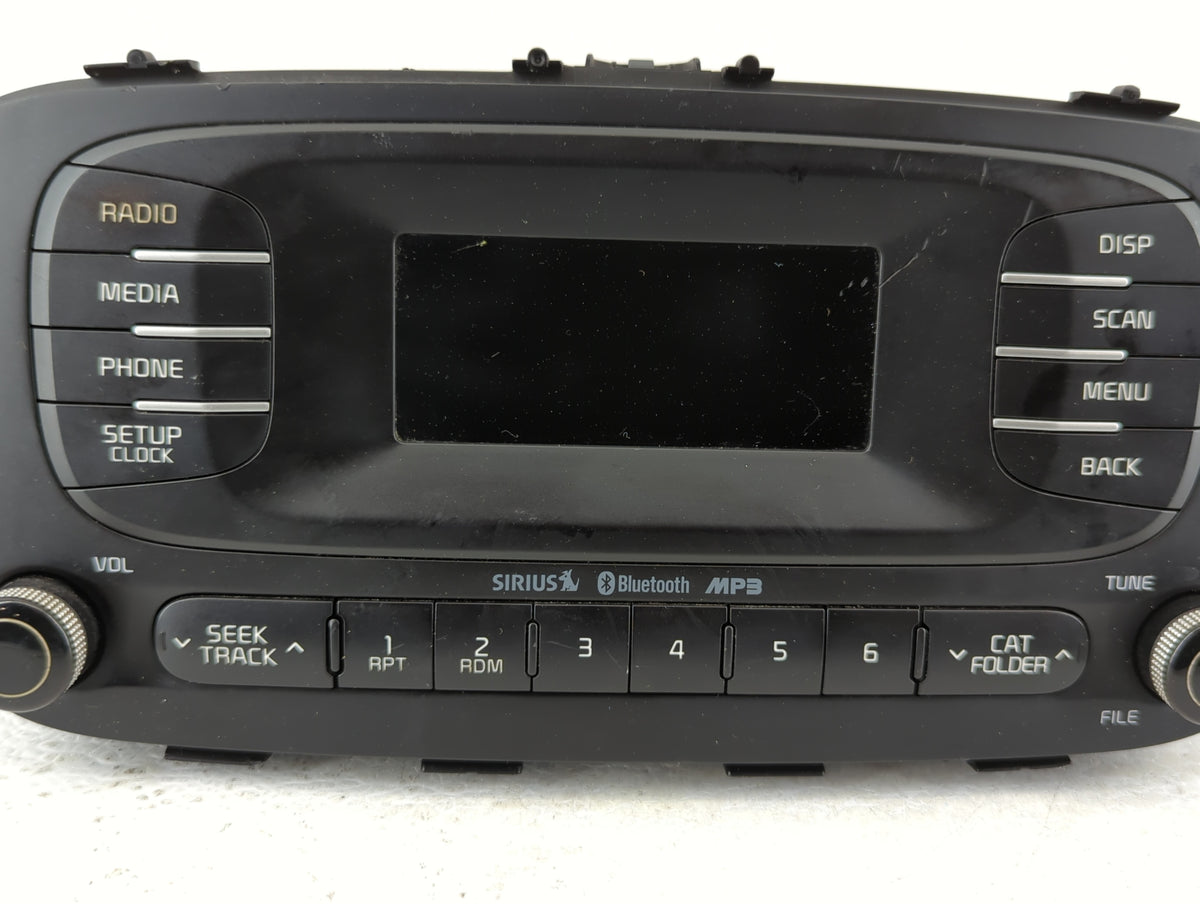 2014-2016 Kia Soul Am Fm Cd Player Radio Receiver 506869 - Oemusedautoparts1.com
