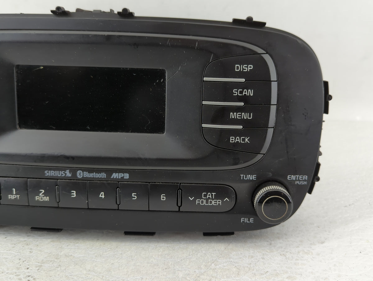 2014-2016 Kia Soul Am Fm Cd Player Radio Receiver 506869 - Oemusedautoparts1.com