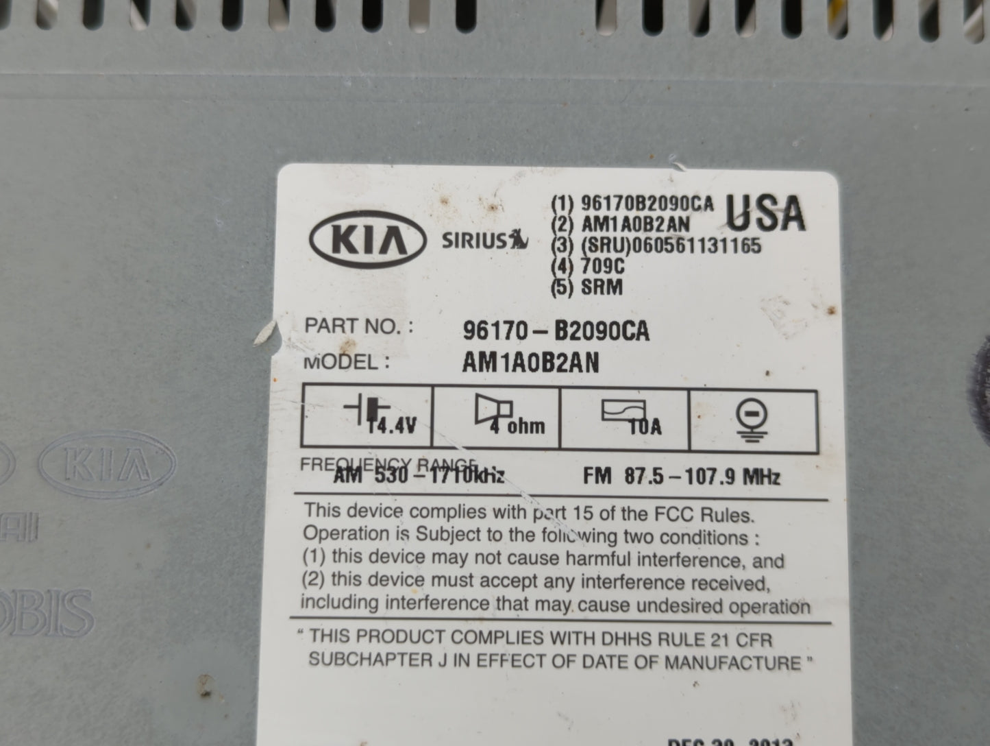 2014-2016 Kia Soul Radio AM FM Cd Player Receiver Replacement P/N:96170-B2090CA Fits Fits 2014 2015 2016 OEM Used Auto Parts