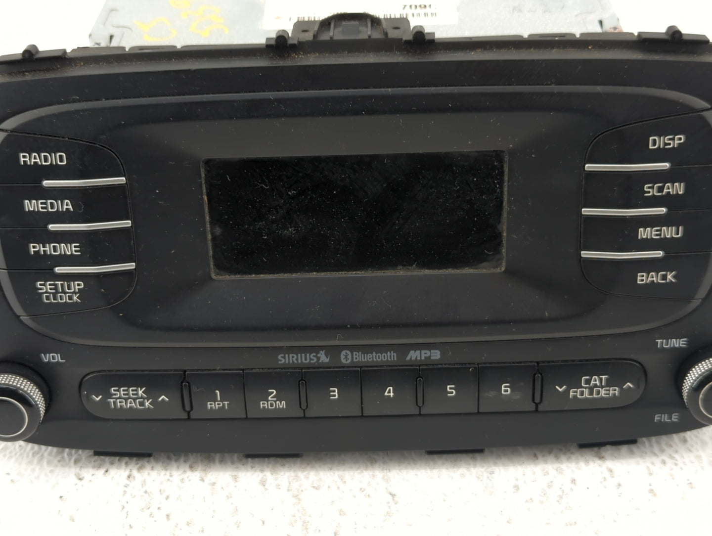 2014-2016 Kia Soul Am Fm Cd Player Radio Receiver - Oemusedautoparts1.com