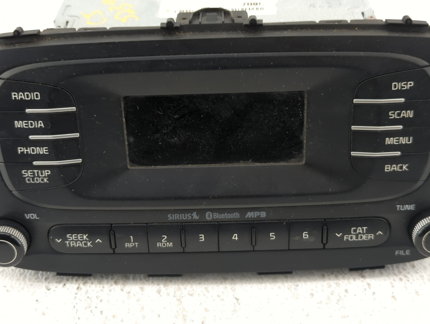 2014-2016 Kia Soul Am Fm Cd Player Radio Receiver - Oemusedautoparts1.com