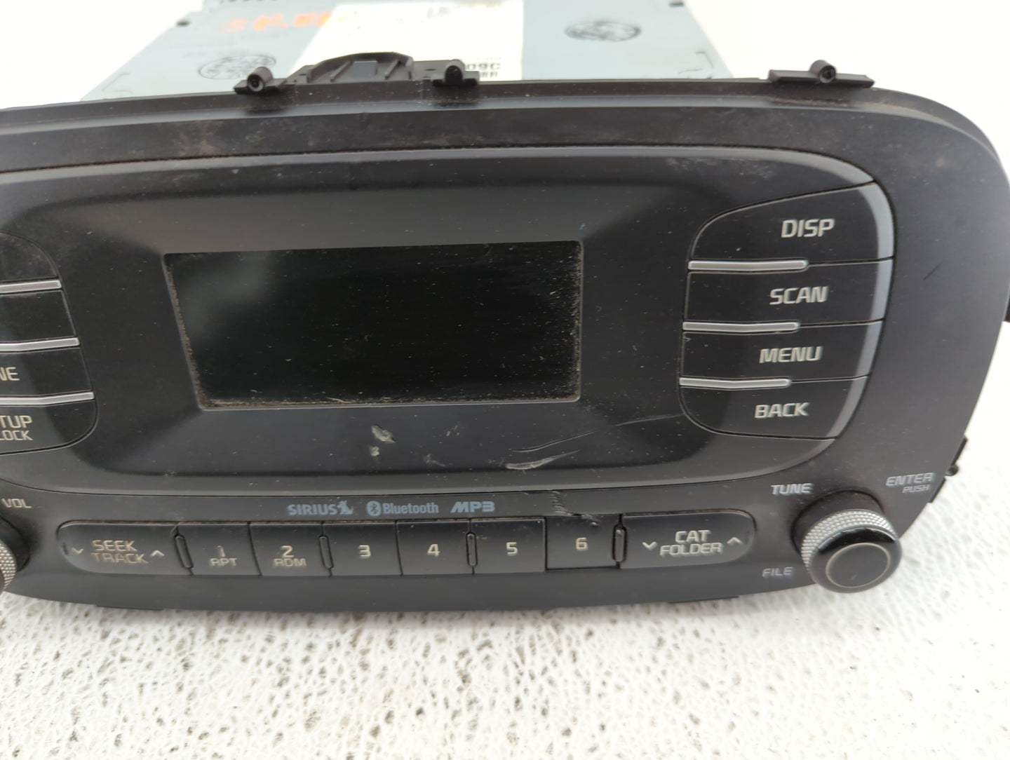 2014-2016 Kia Soul Am Fm Cd Player Radio Receiver - Oemusedautoparts1.com