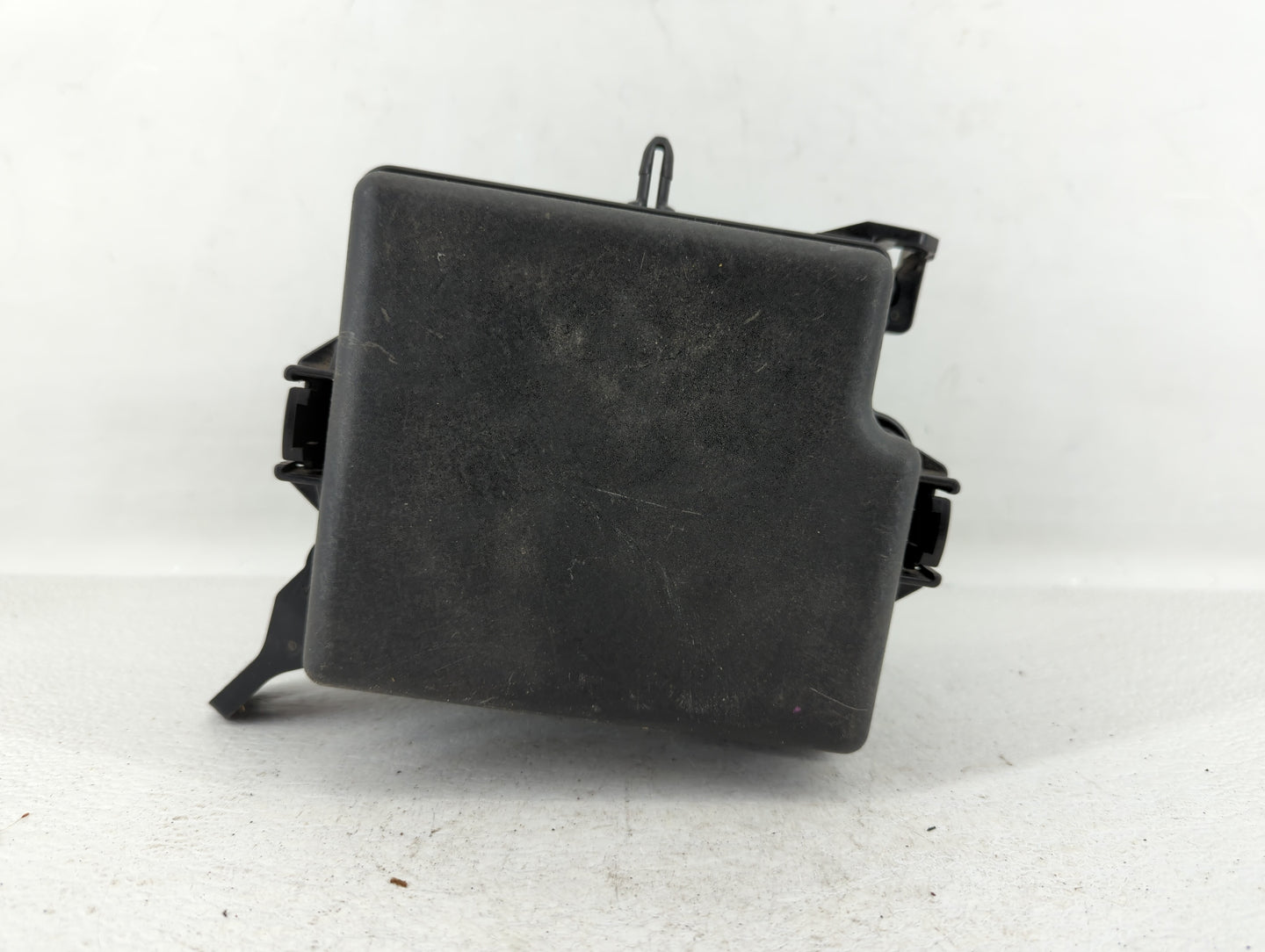 2016 Kia Soul Fusebox Fuse Box Panel Relay Module P/N:91481B2210 91950-B2070, 91481-B2220, 91481B2220, 91950-B2280 Fits OEM 