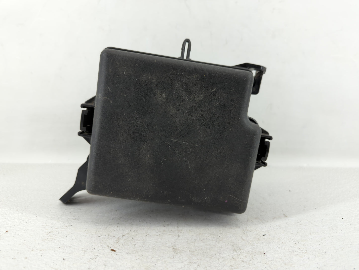 2016 Kia Soul Fusebox Fuse Box Panel Relay Module P/N:91481B2210 91950-B2070, 91481-B2220, 91481B2220, 91950-B2280 Fits OEM 