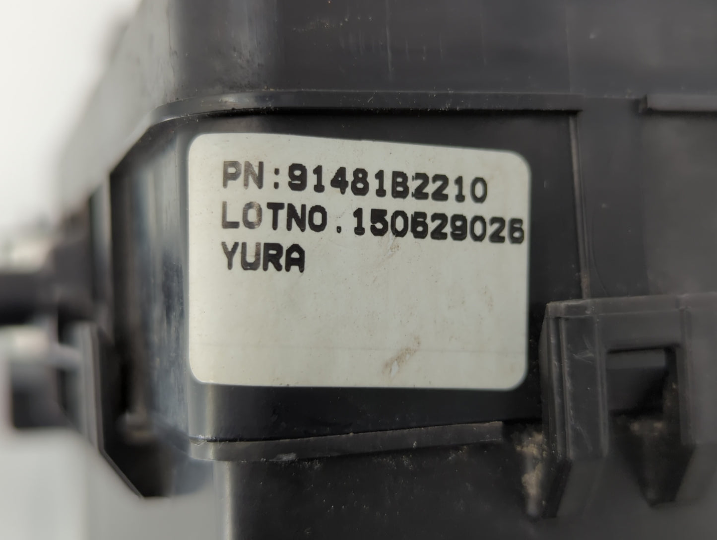 2016 Kia Soul Fusebox Fuse Box Panel Relay Module P/N:91481B2210 91950-B2070, 91481-B2220, 91481B2220, 91950-B2280 Fits OEM 