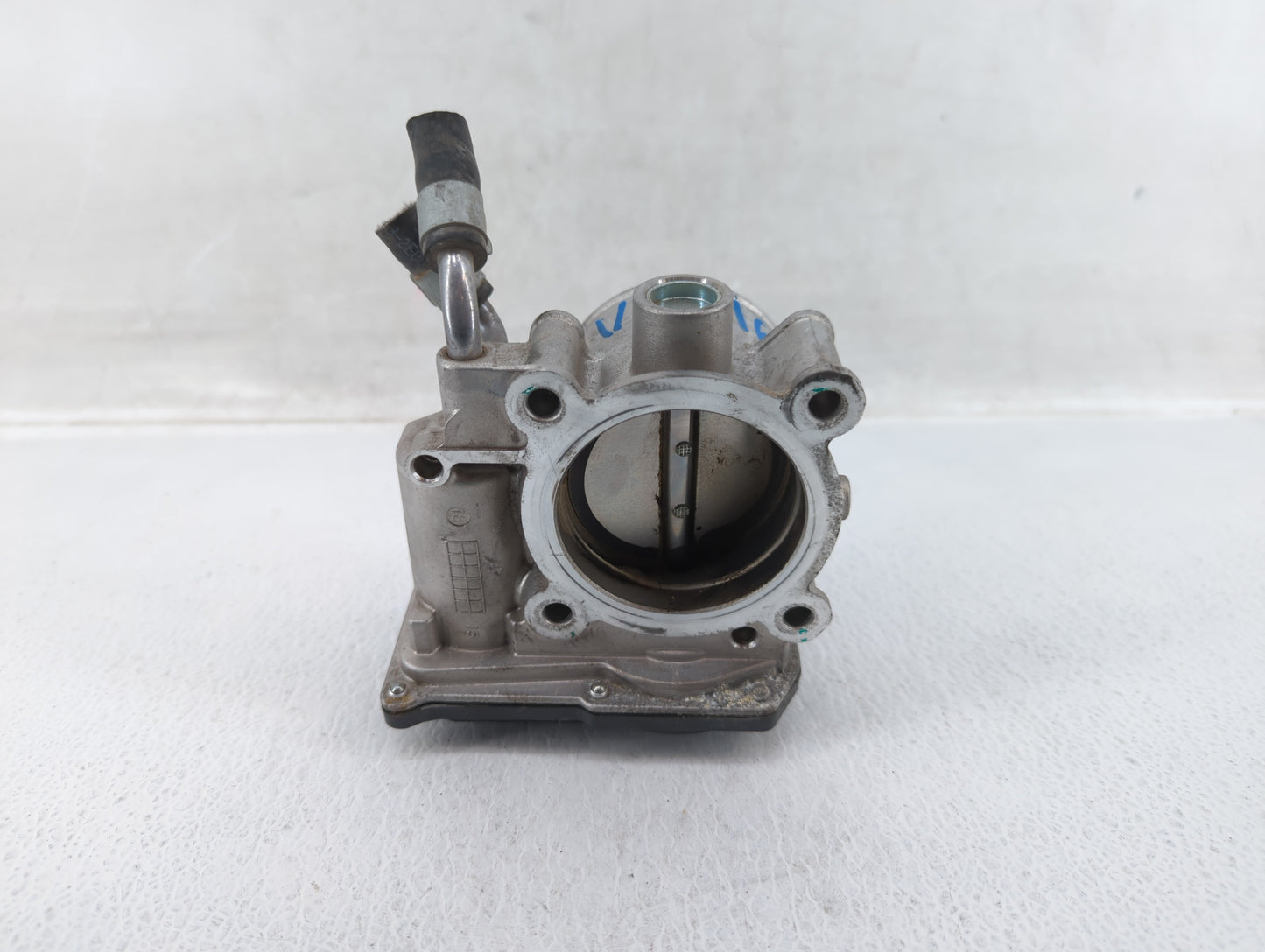 2014-2019 Kia Soul Throttle Body P/N:35100-2E000 Fits Fits 2011 2012 2013 2014 2015 2016 2017 2018 2019 2020 2021 OEM Used A