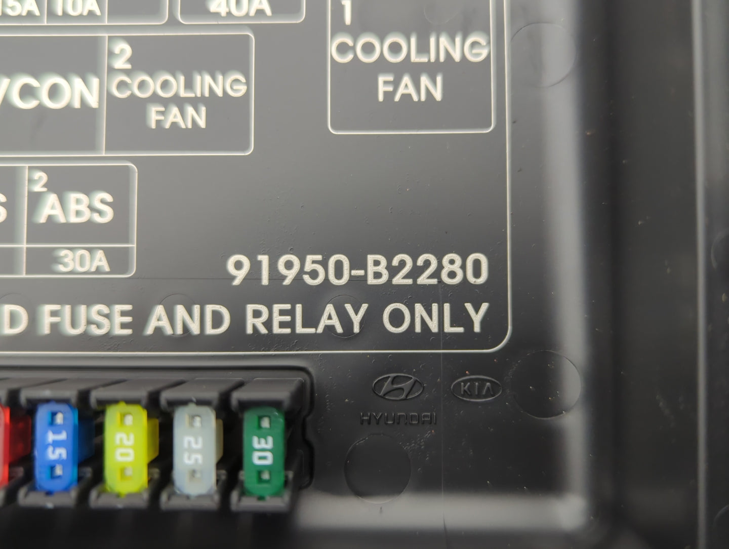 2016 Kia Soul Fusebox Fuse Box Panel Relay Module P/N:91950-B2280 91481B2210, 91950-B2070, 91481-B2220, 91481B2220 Fits OEM 