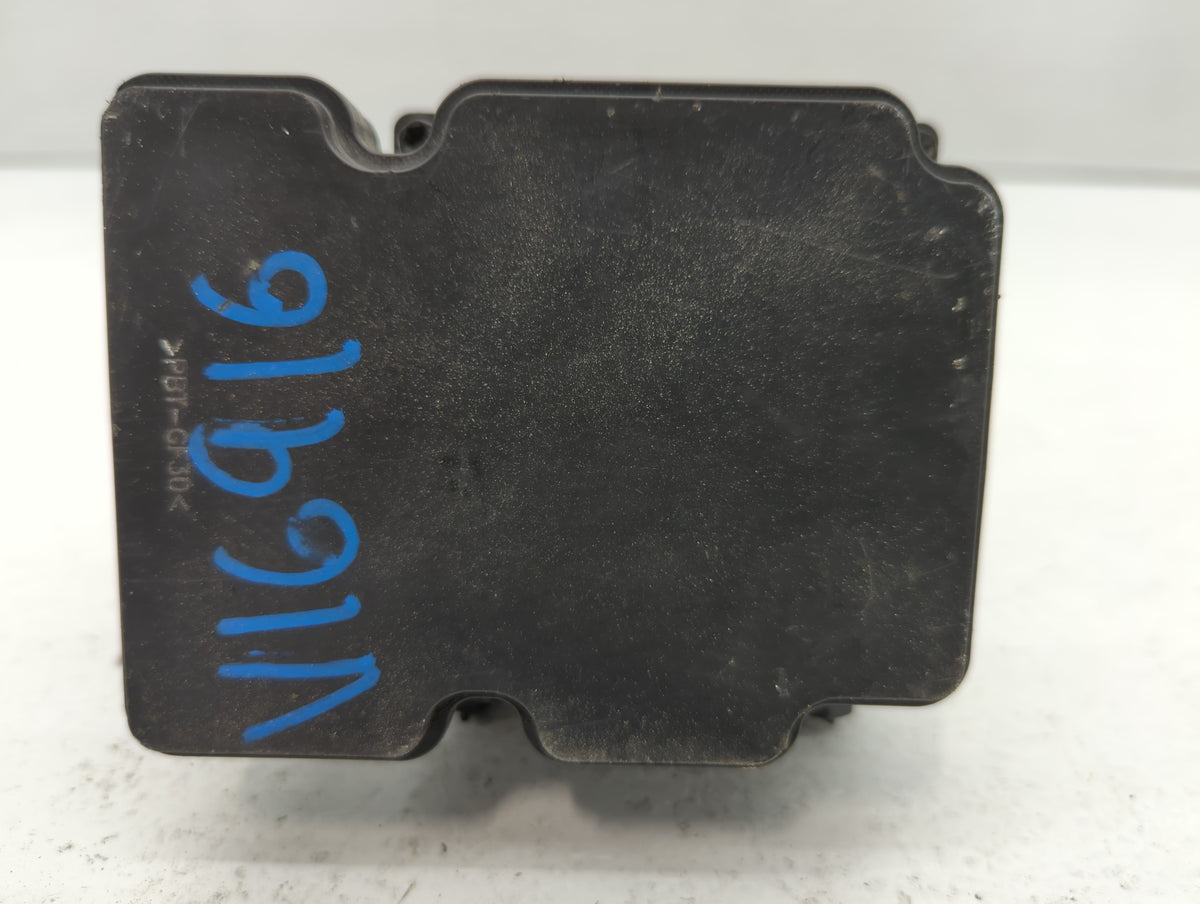 2016 Kia Soul Anti-Lock Brake ABS Pump Module Actuator OEM P/N:58920-B2720 B2589-22520, 58900-B2720 Fits OEM Used Auto Parts