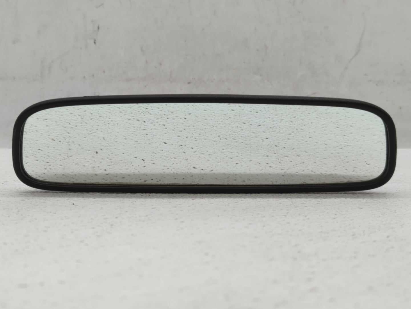 2010-2021 Kia Soul Interior Rear View Mirror Replacement OEM P/N:E4012143 Fits OEM Used Auto Parts - Oemusedautoparts1.com