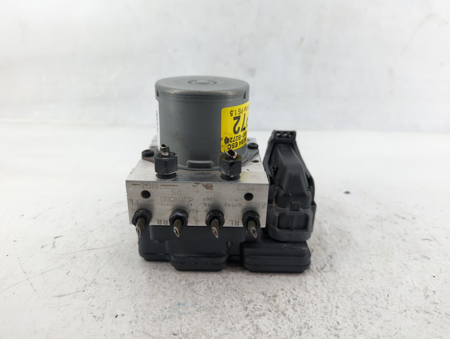 2016 Kia Soul ABS Pump Control Module Replacement P/N:61589-45200 Fits OEM Used Auto Parts - Oemusedautoparts1.com