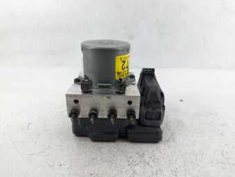 compare product 2016 Kia Soul ABS Pump Control Module Replacement P/N:61589-45200 Fits OEM Used Auto Parts