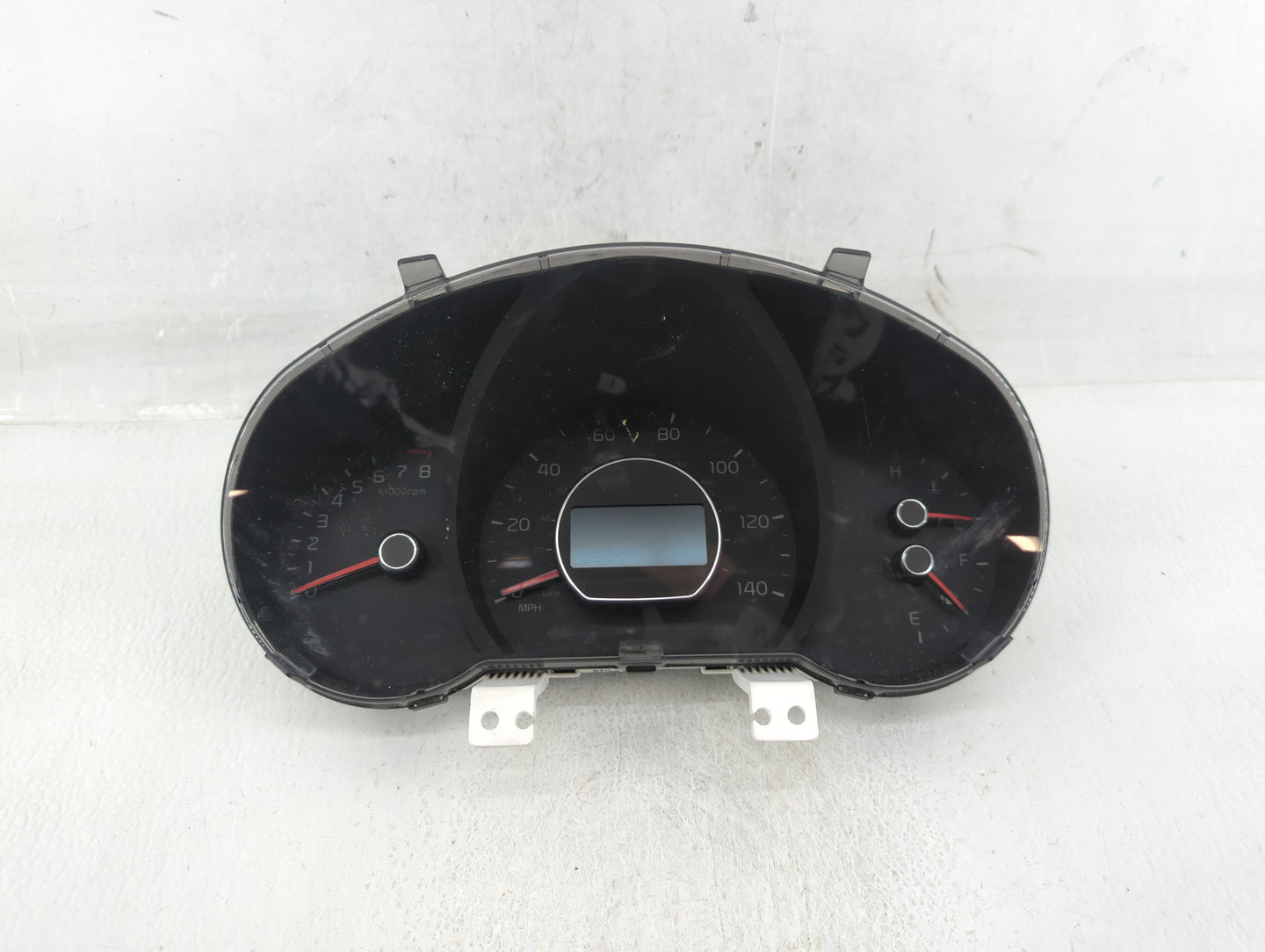 2016 Kia Soul Instrument Cluster Speedometer Gauges P/N:94006-B2600 Fits OEM Used Auto Parts - Oemusedautoparts1.com