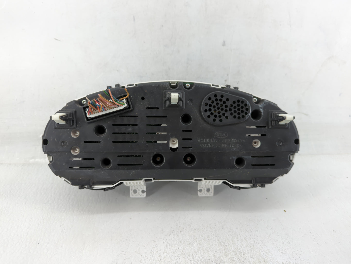 2016 Kia Soul Instrument Cluster Speedometer Gauges P/N:94006-B2600 Fits OEM Used Auto Parts - Oemusedautoparts1.com