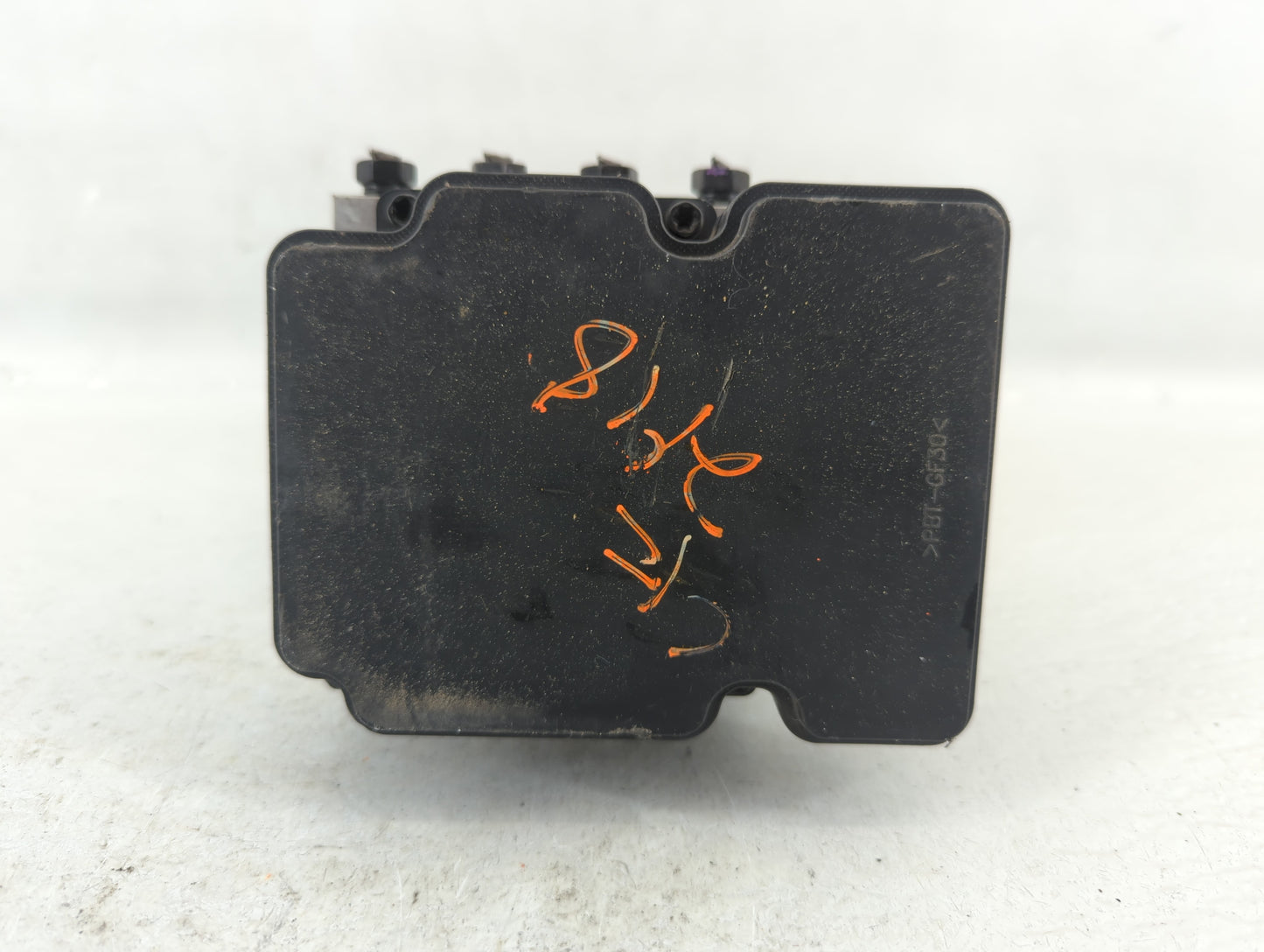 2016 Kia Soul ABS Pump Control Module Replacement P/N:61589-45200 Fits OEM Used Auto Parts - Oemusedautoparts1.com