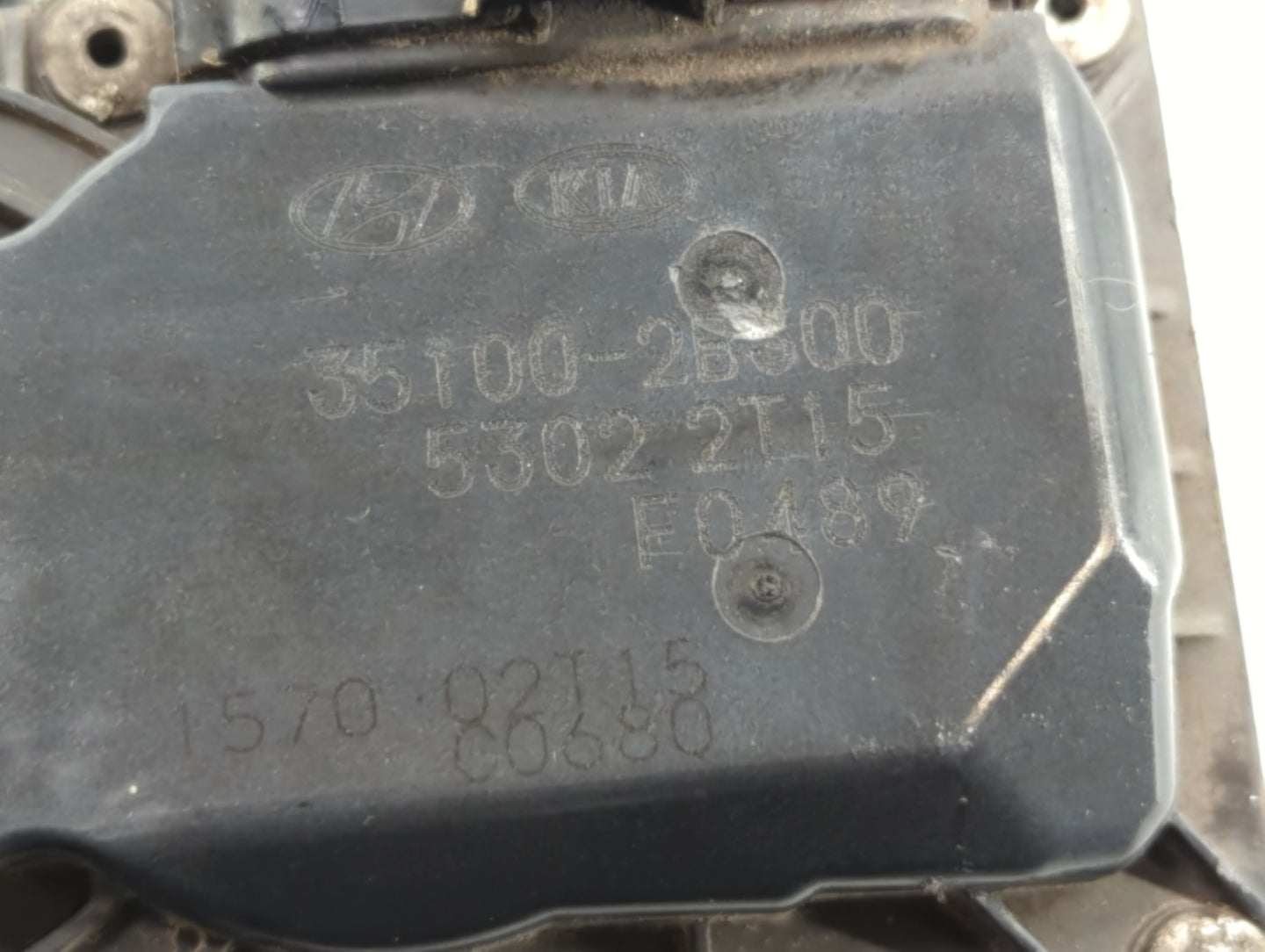 2012-2019 Kia Soul Throttle Body P/N:35100-2B600 Fits Fits 2012 2013 2014 2015 2016 2017 2018 2019 OEM Used Auto Parts - Oem