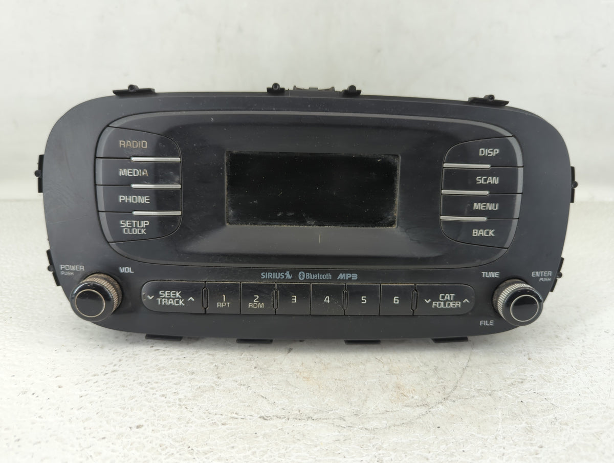 2014-2016 Kia Soul Am Fm Cd Player Radio Receiver 582039 - Oemusedautoparts1.com