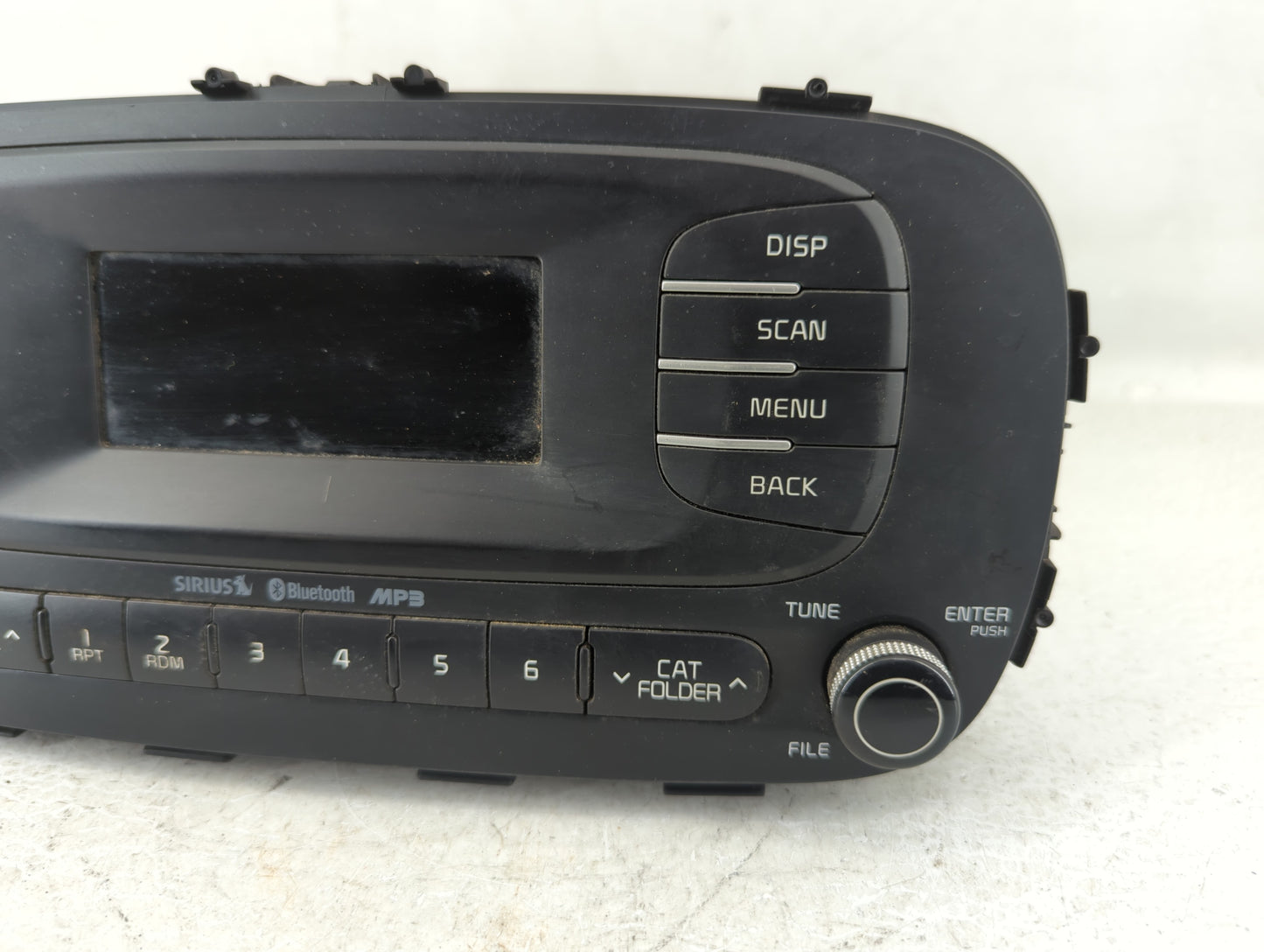 2014-2016 Kia Soul Am Fm Cd Player Radio Receiver - Oemusedautoparts1.com
