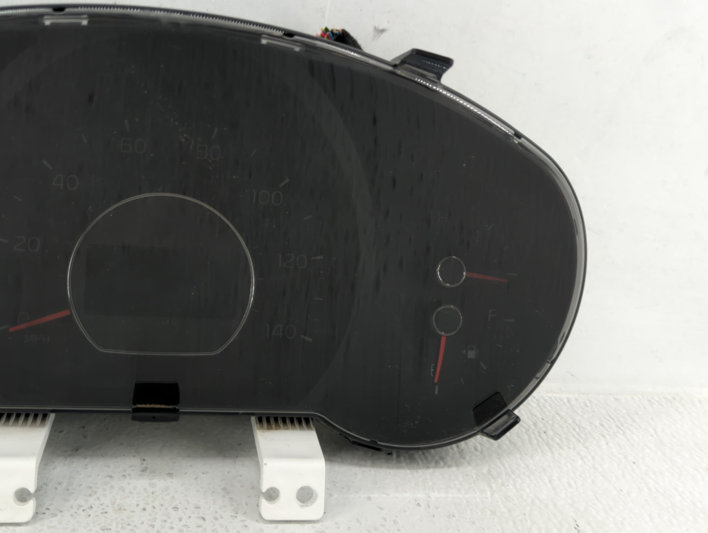 2016 Kia Soul Instrument Cluster Speedometer Gauges P/N:94006-B2600 Fits OEM Used Auto Parts - Oemusedautoparts1.com
