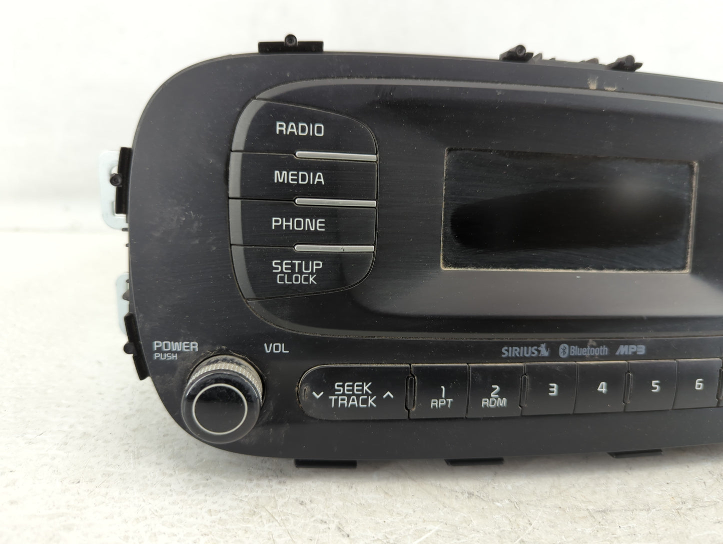 2014-2016 Kia Soul Radio AM FM Cd Player Receiver Replacement P/N:96170-B2090CA Fits Fits 2014 2015 2016 OEM Used Auto Parts