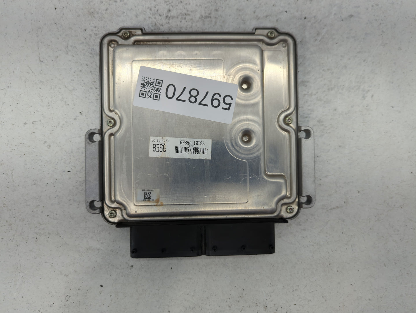 2016 Kia Soul PCM Engine Control Computer ECU ECM PCU OEM P/N:39110-2BSG3 39110-2BSE8 Fits OEM Used Auto Parts - Oemusedauto