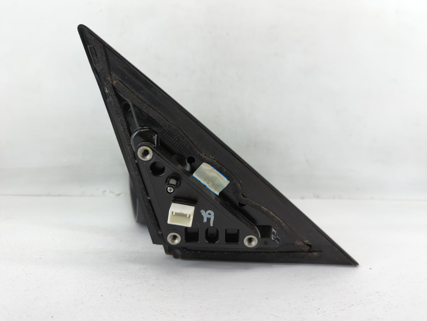 2014-2019 Kia Soul Driver Side View Mirror - Left Door Mirror OEM Used - Oemusedautoparts1.com