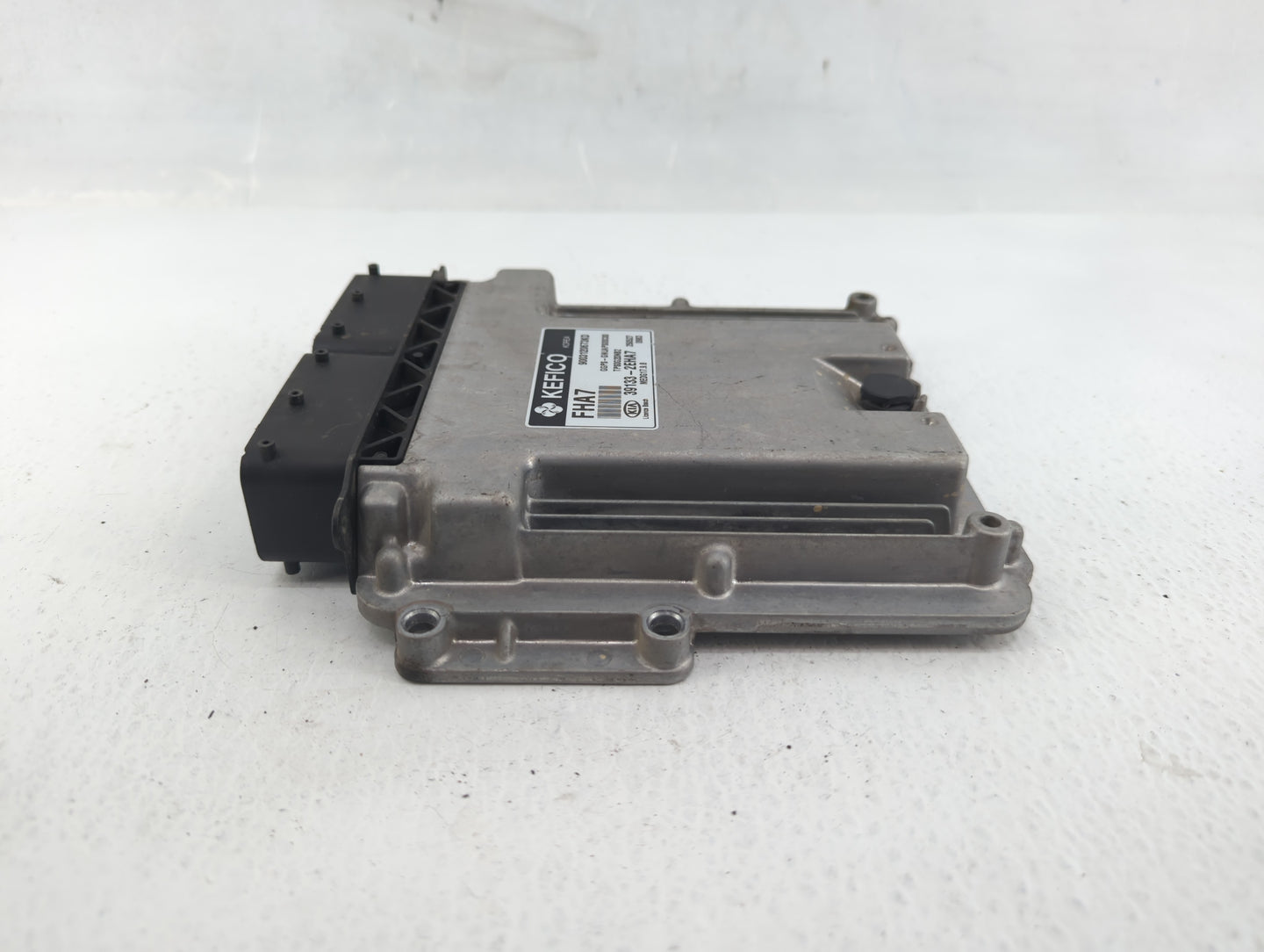 2016 Kia Soul PCM Engine Control Computer ECU ECM PCU OEM P/N:39133-2EHA7 Fits OEM Used Auto Parts - Oemusedautoparts1.com