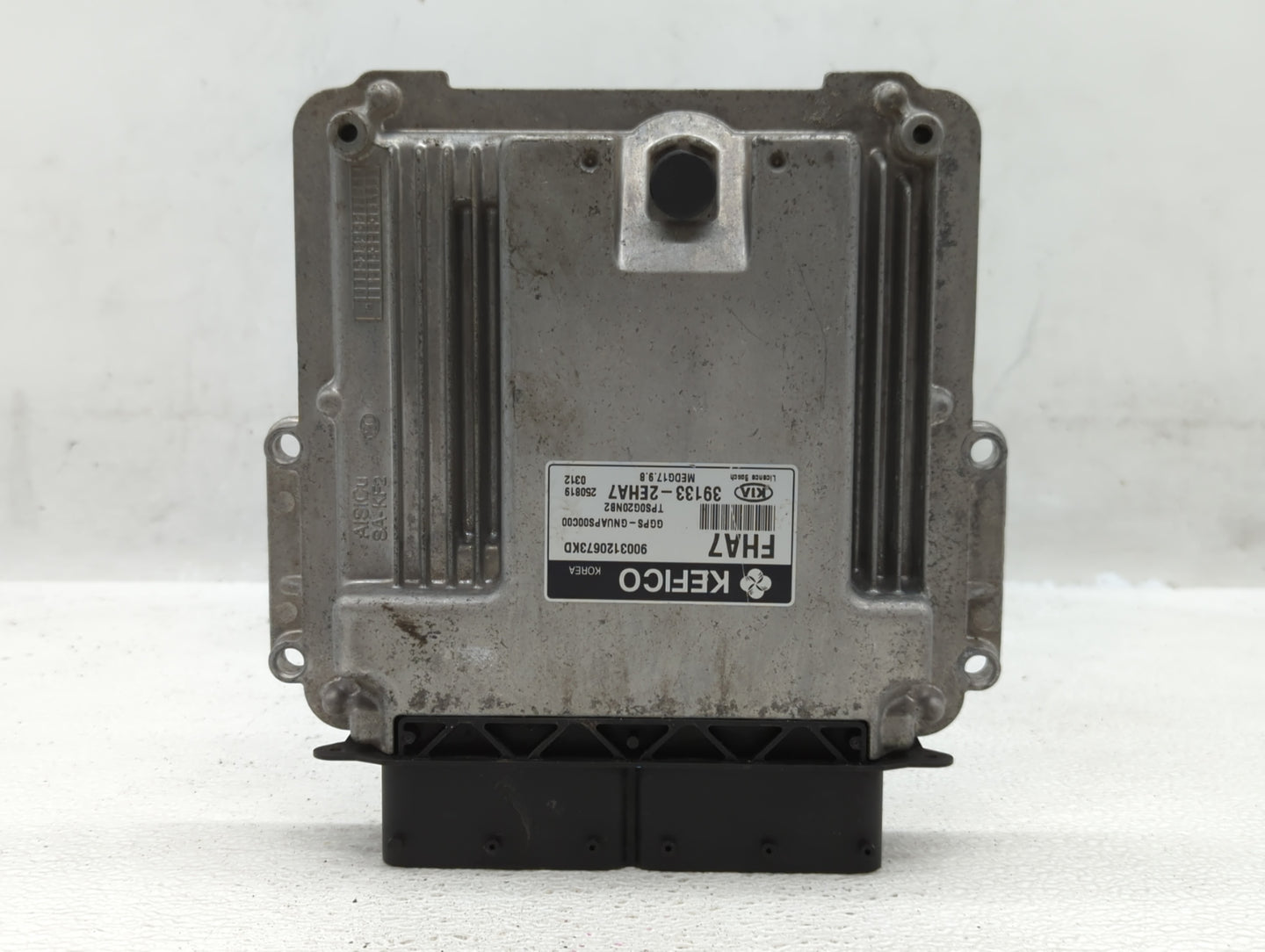 2016 Kia Soul PCM Engine Control Computer ECU ECM PCU OEM P/N:39133-2EHA7 Fits OEM Used Auto Parts - Oemusedautoparts1.com