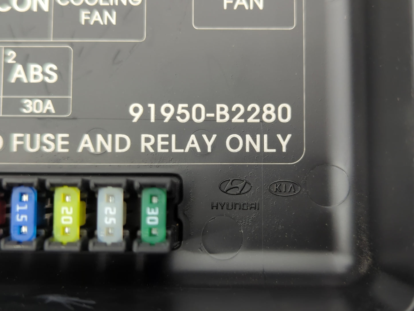 2016 Kia Soul Fusebox Fuse Box Panel Relay Module P/N:91416B2150 Fits OEM Used Auto Parts - Oemusedautoparts1.com