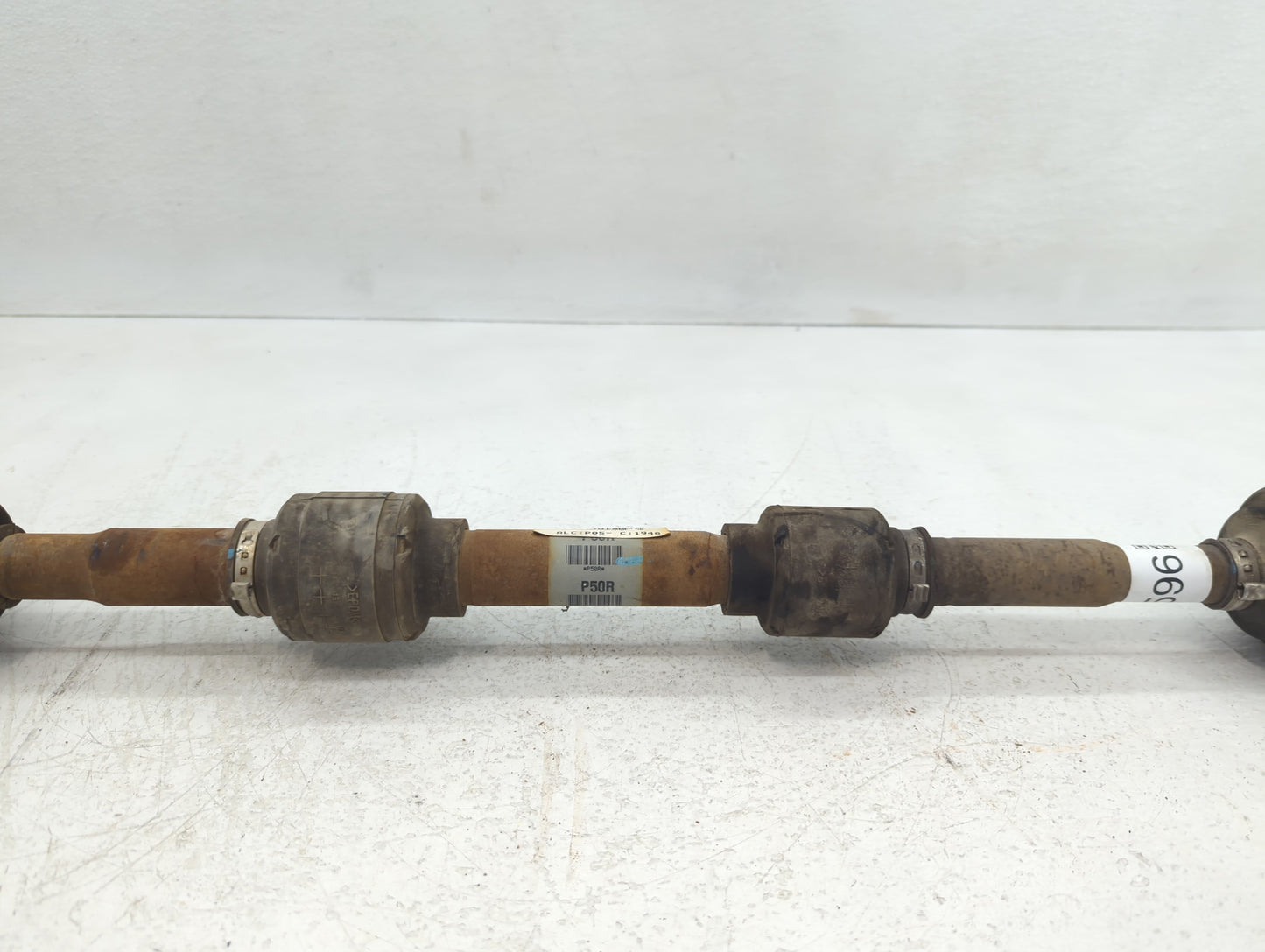 2014-2019 Kia Soul Axle Shaft Front Passenger Cv C/v - Oemusedautoparts1.com