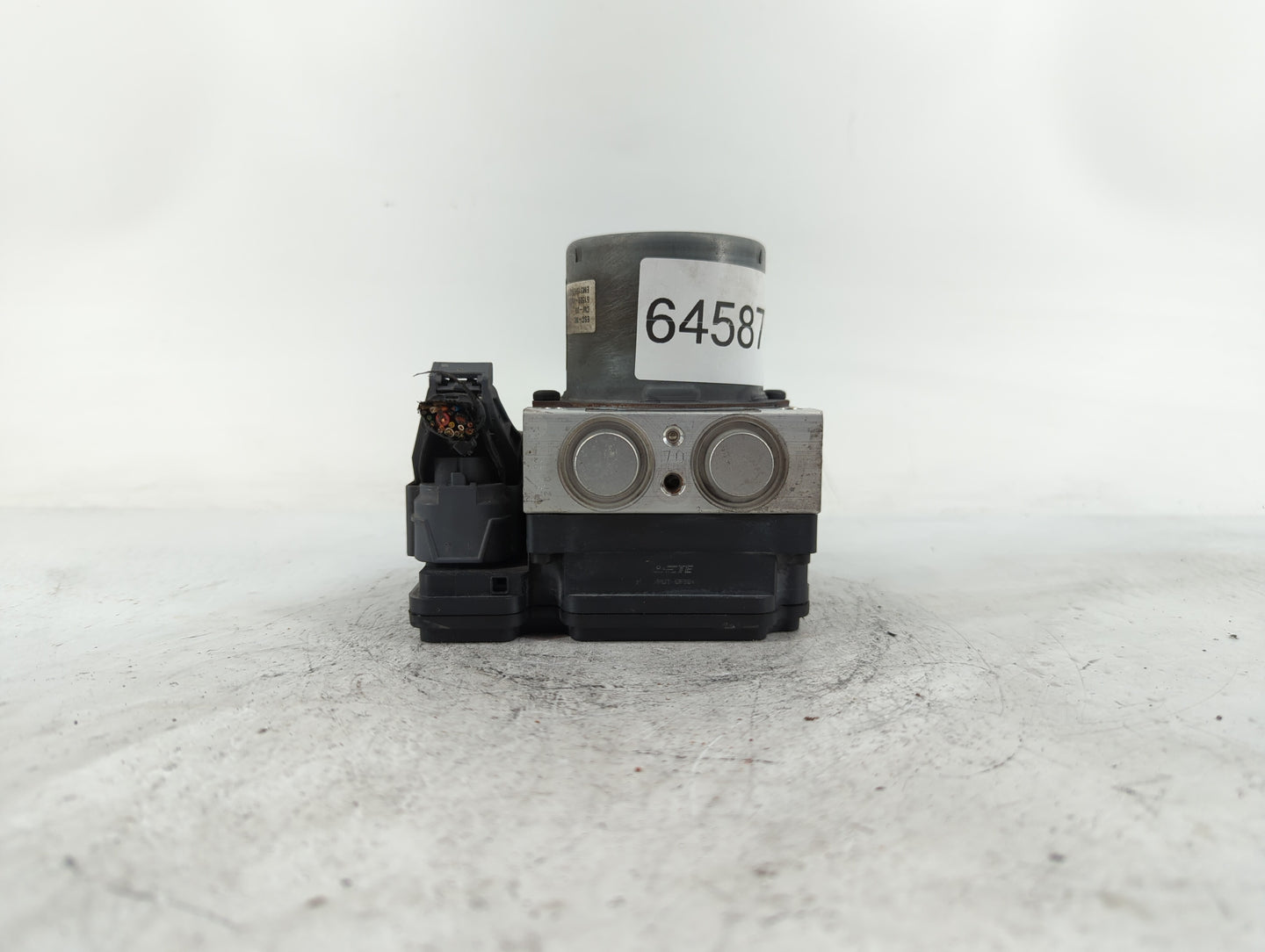 2016 Kia Soul ABS Pump Control Module Replacement P/N:B2589-22520 58920-B2720 Fits OEM Used Auto Parts - Oemusedautoparts1.c