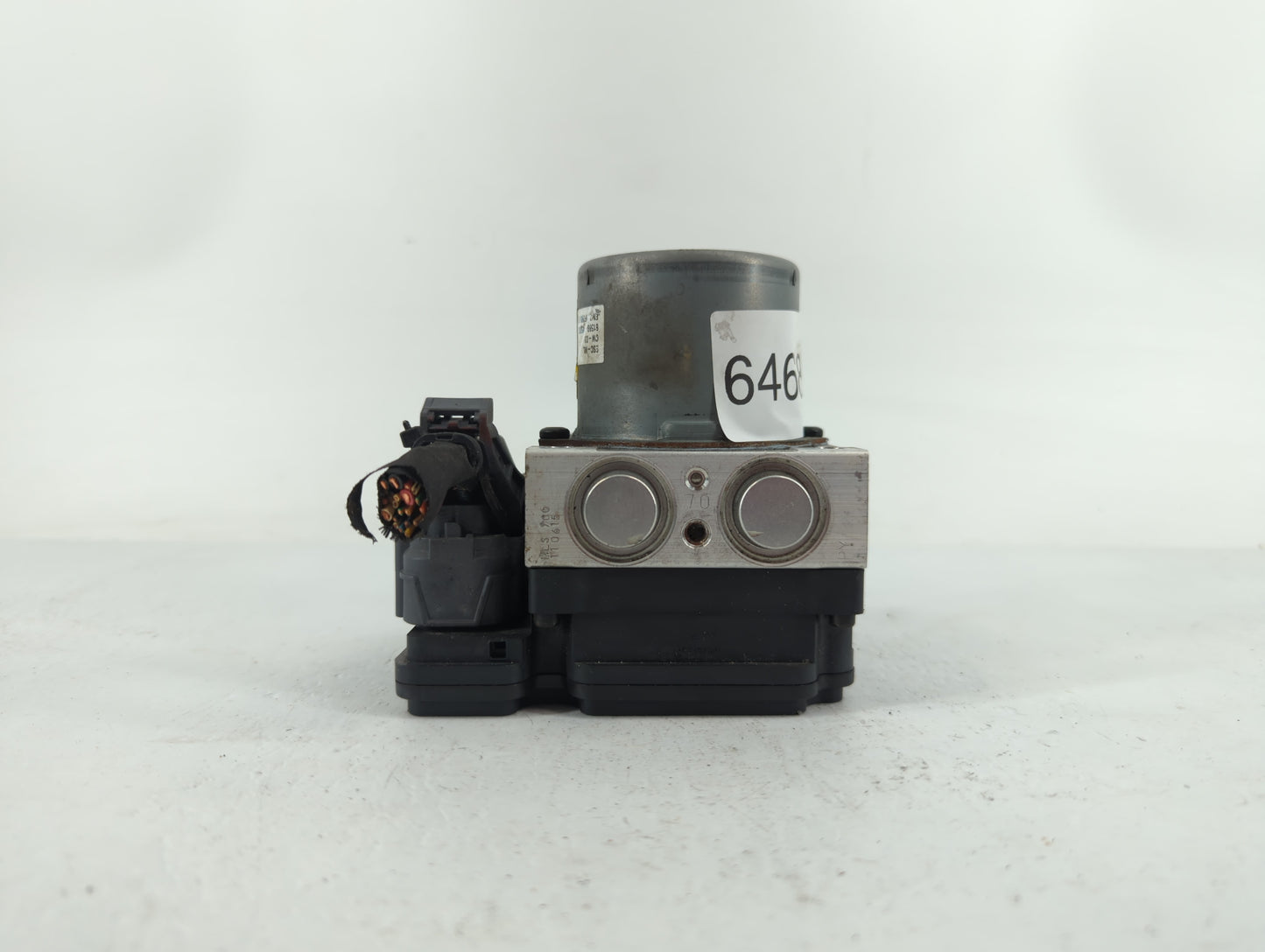 2016 Kia Soul ABS Pump Control Module Replacement P/N:B2589-22520 58920-B2720 Fits OEM Used Auto Parts - Oemusedautoparts1.c