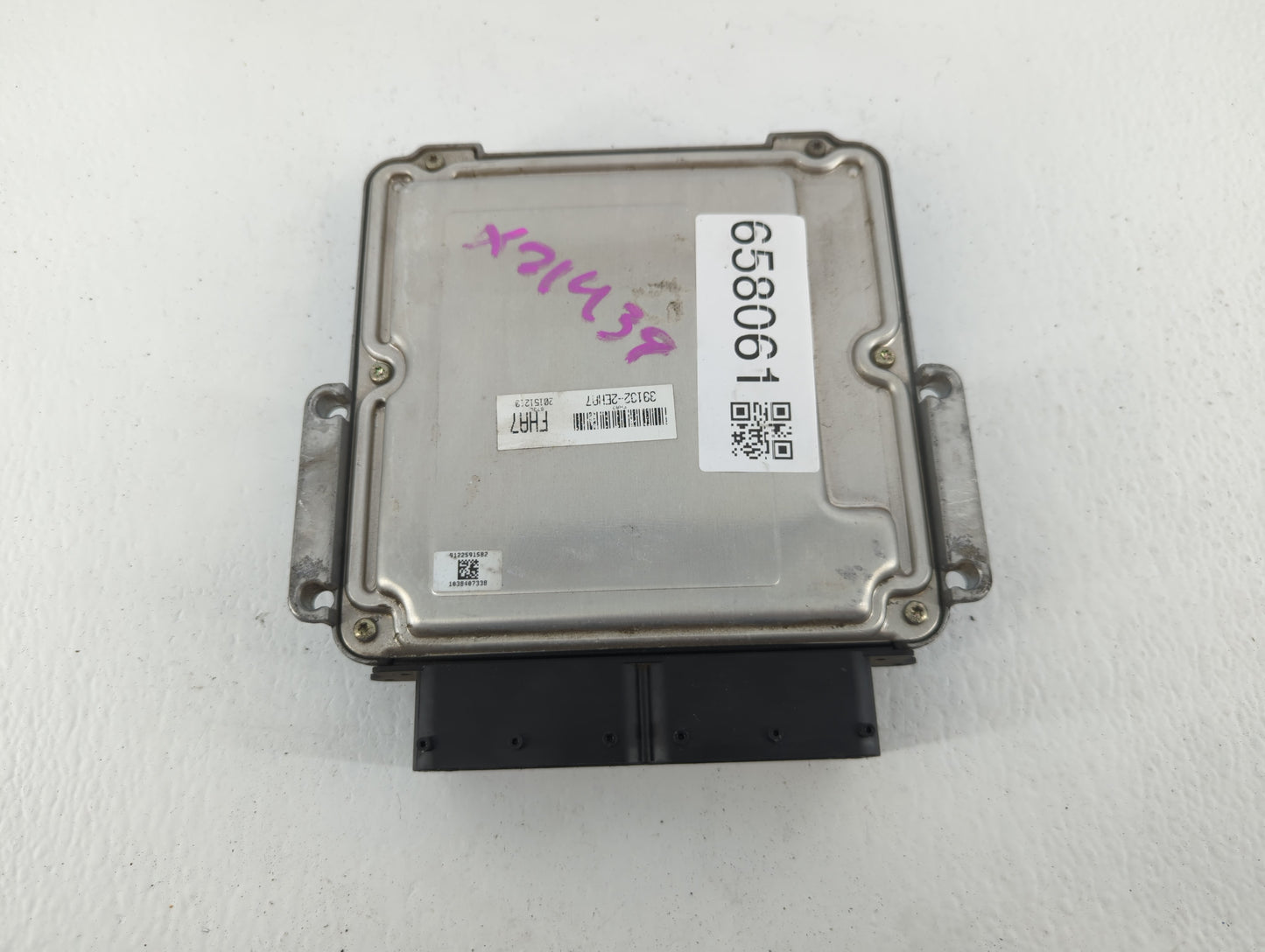 2016 Kia Soul PCM Engine Control Computer ECU ECM PCU OEM P/N:39133-2EHA7 Fits OEM Used Auto Parts - Oemusedautoparts1.com