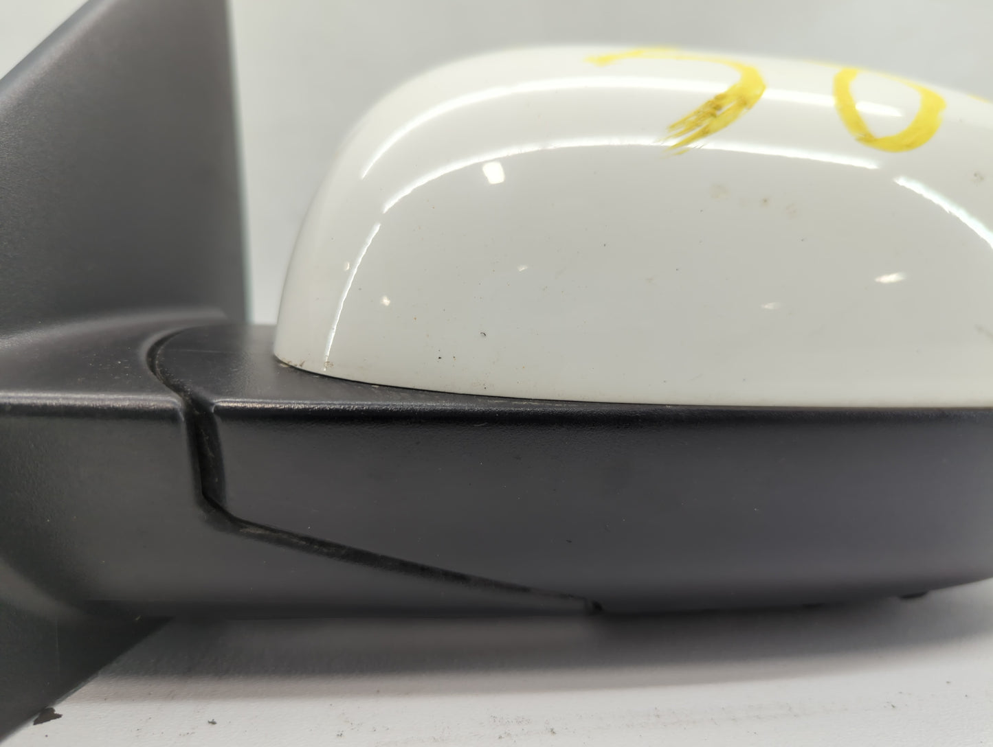 2014-2019 Kia Soul Driver Side View Mirror - Left Door Mirror OEM Used - Oemusedautoparts1.com