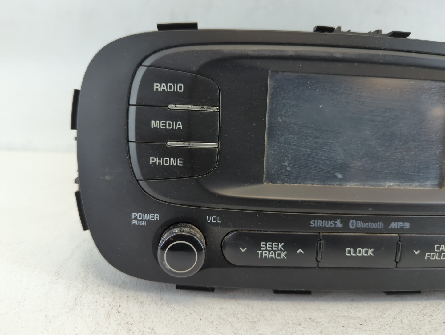 2015-2016 Kia Soul Am Fm Cd Player Radio Receiver - Oemusedautoparts1.com