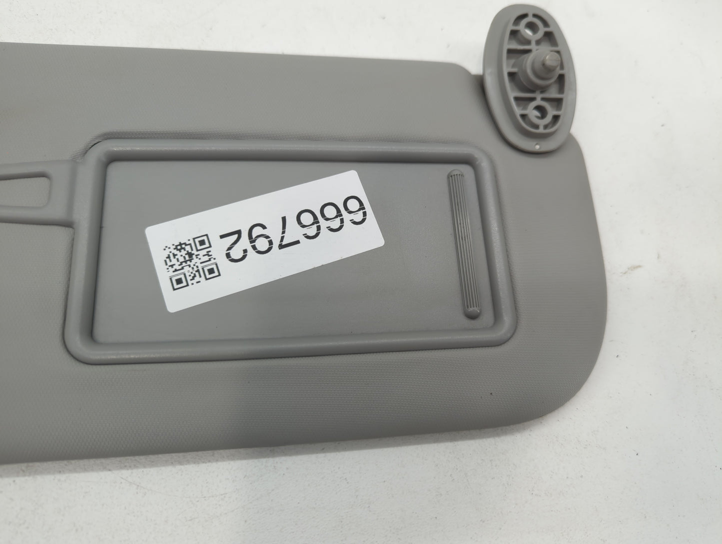 2014-2019 Kia Soul Sun Visor Shade Replacement Passenger Right Mirror Fits Fits 2014 2015 2016 2017 2018 2019 OEM Used Auto 