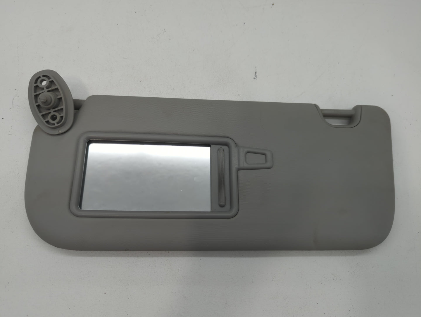 2014-2019 Kia Soul Sun Visor Shade Replacement Driver Left Mirror Fits Fits 2014 2015 2016 2017 2018 2019 OEM Used Auto Part