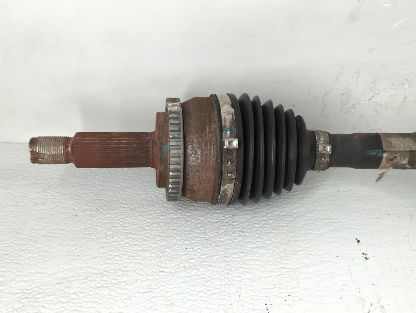 2014-2019 Kia Soul Axle Shaft Front Driver Cv C/v - Oemusedautoparts1.com