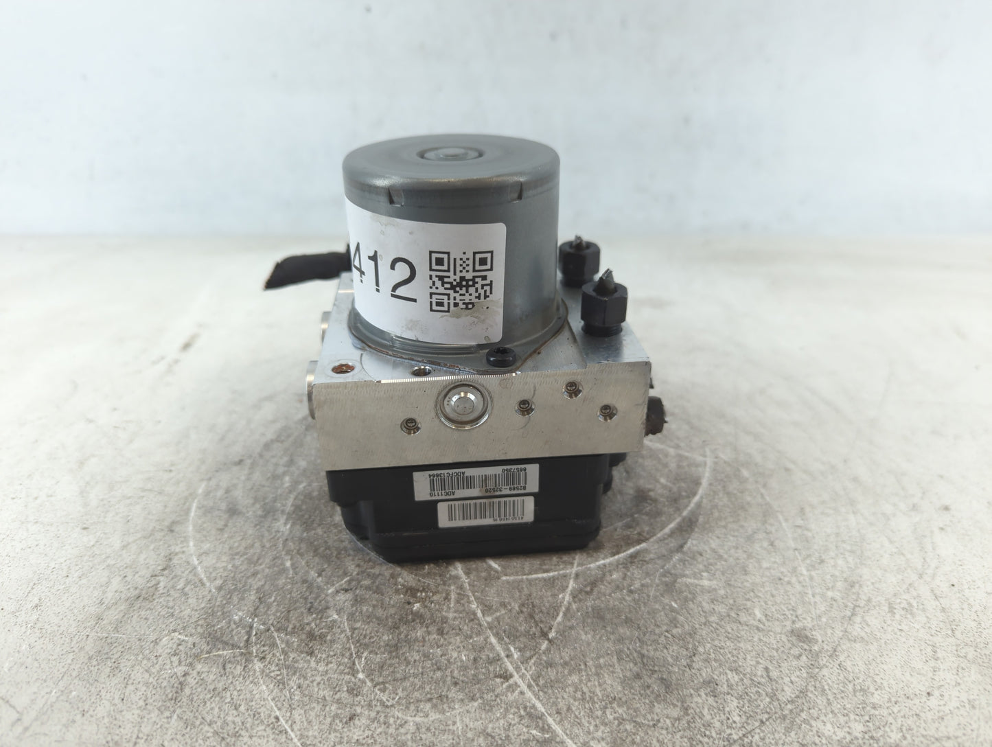 2016 Kia Soul ABS Pump Control Module Replacement P/N:61589-45200 Fits OEM Used Auto Parts - Oemusedautoparts1.com