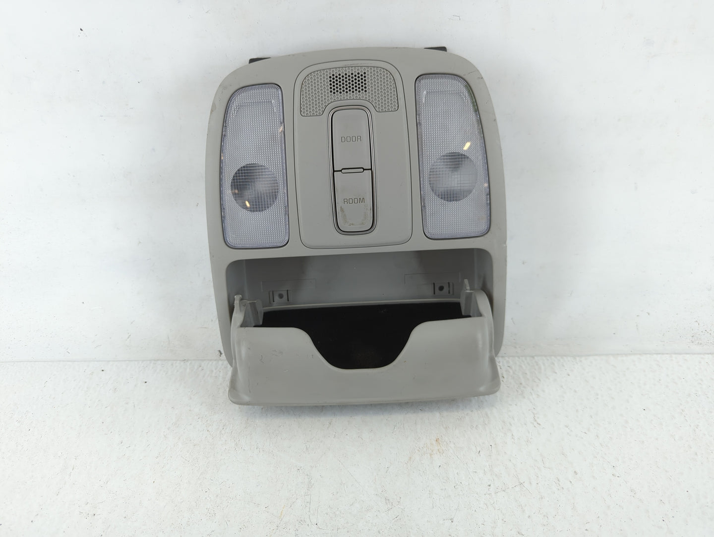 2014-2019 Kia Soul Overhead Roof Console 705995 - Oemusedautoparts1.com