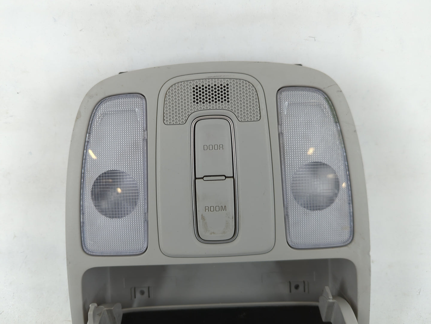 2014-2019 Kia Soul Overhead Roof Console 705995 - Oemusedautoparts1.com