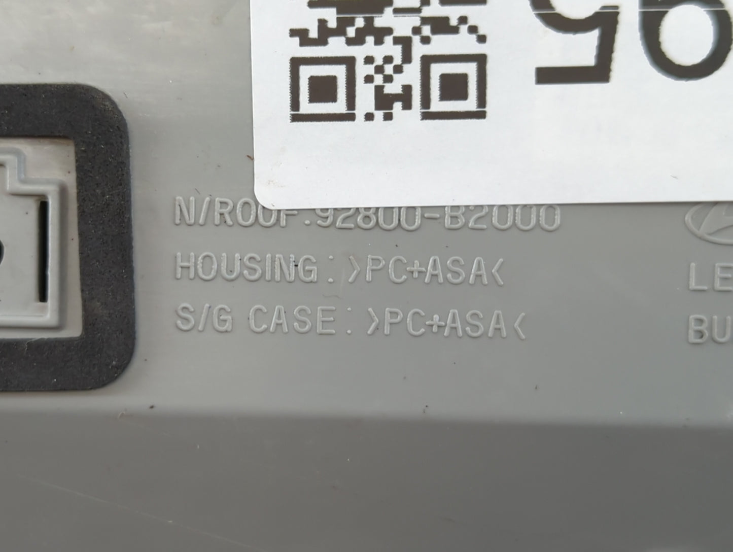2014-2019 Kia Soul Overhead Roof Console 705995 - Oemusedautoparts1.com