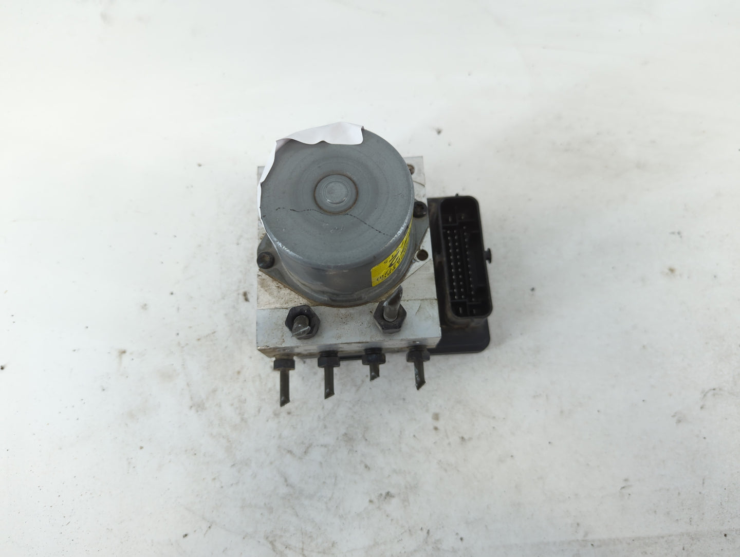 2015-2019 Kia Soul ABS Pump Control Module Replacement P/N:58900-B2720 Fits Fits 2015 2016 2017 2018 2019 OEM Used Auto Part