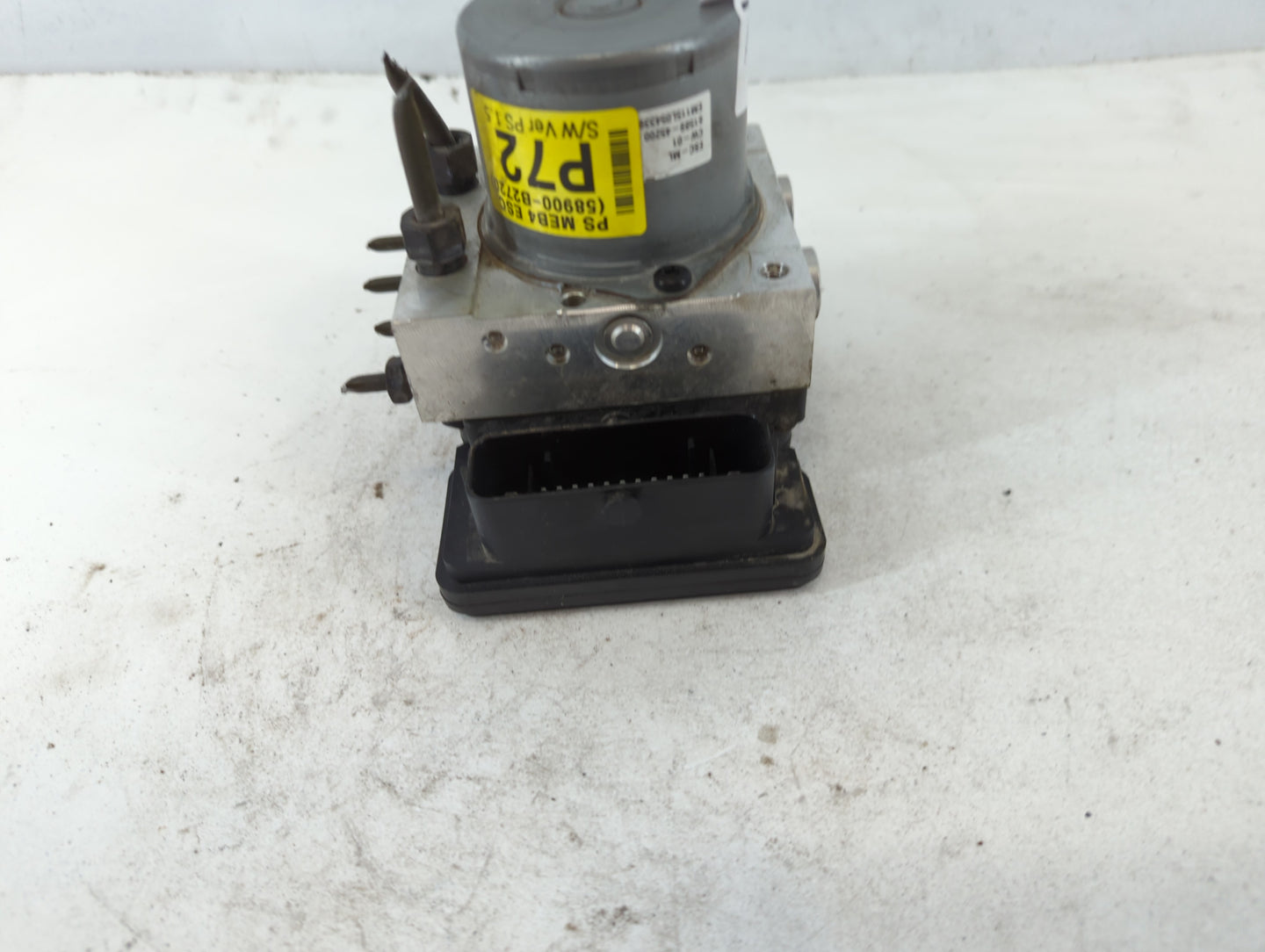 2015-2019 Kia Soul ABS Pump Control Module Replacement P/N:58900-B2720 Fits Fits 2015 2016 2017 2018 2019 OEM Used Auto Part